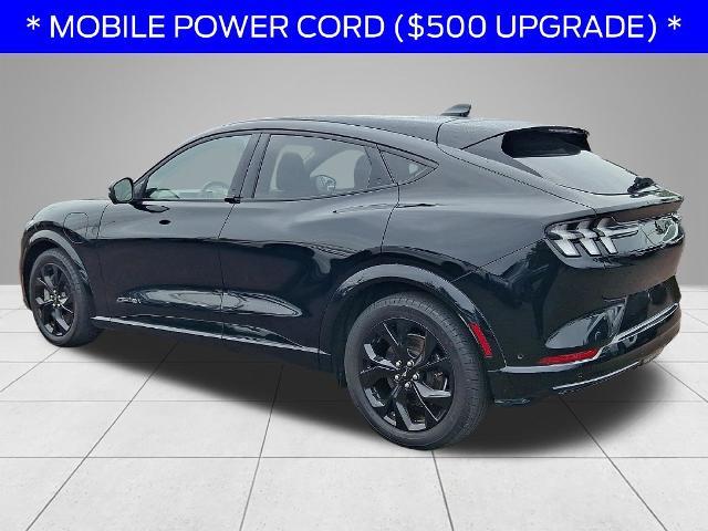 2023 Ford Mustang - $31,750