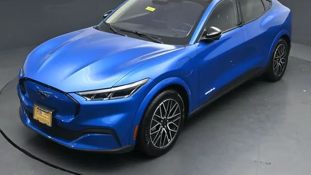 2025 Ford Mustang Mach-E Premium