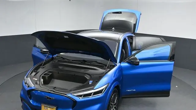 2025 Ford Mustang Mach-E Premium