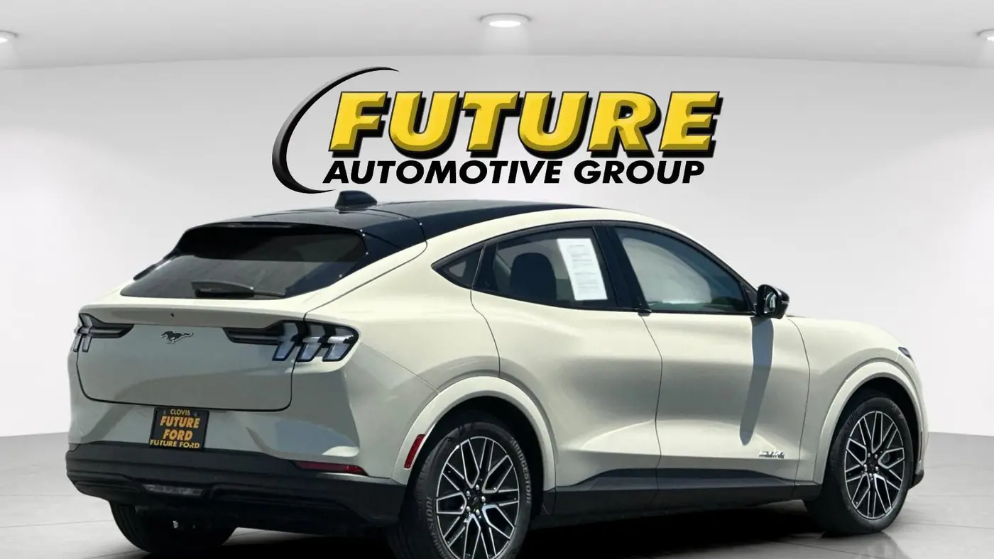 2025 Ford Mustang Mach-E Premium