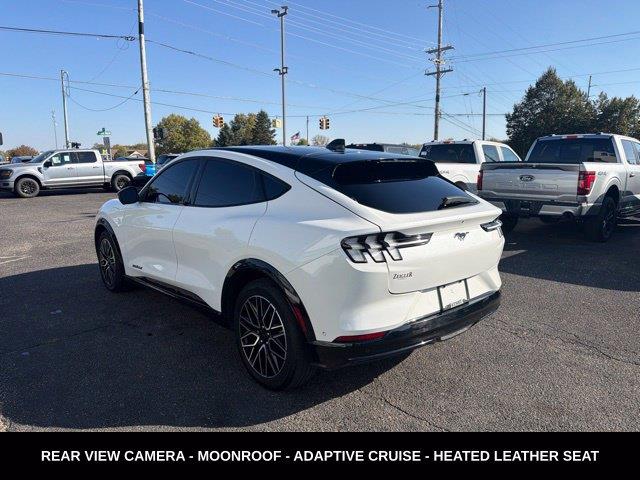 2024 Ford Mustang - $32,995