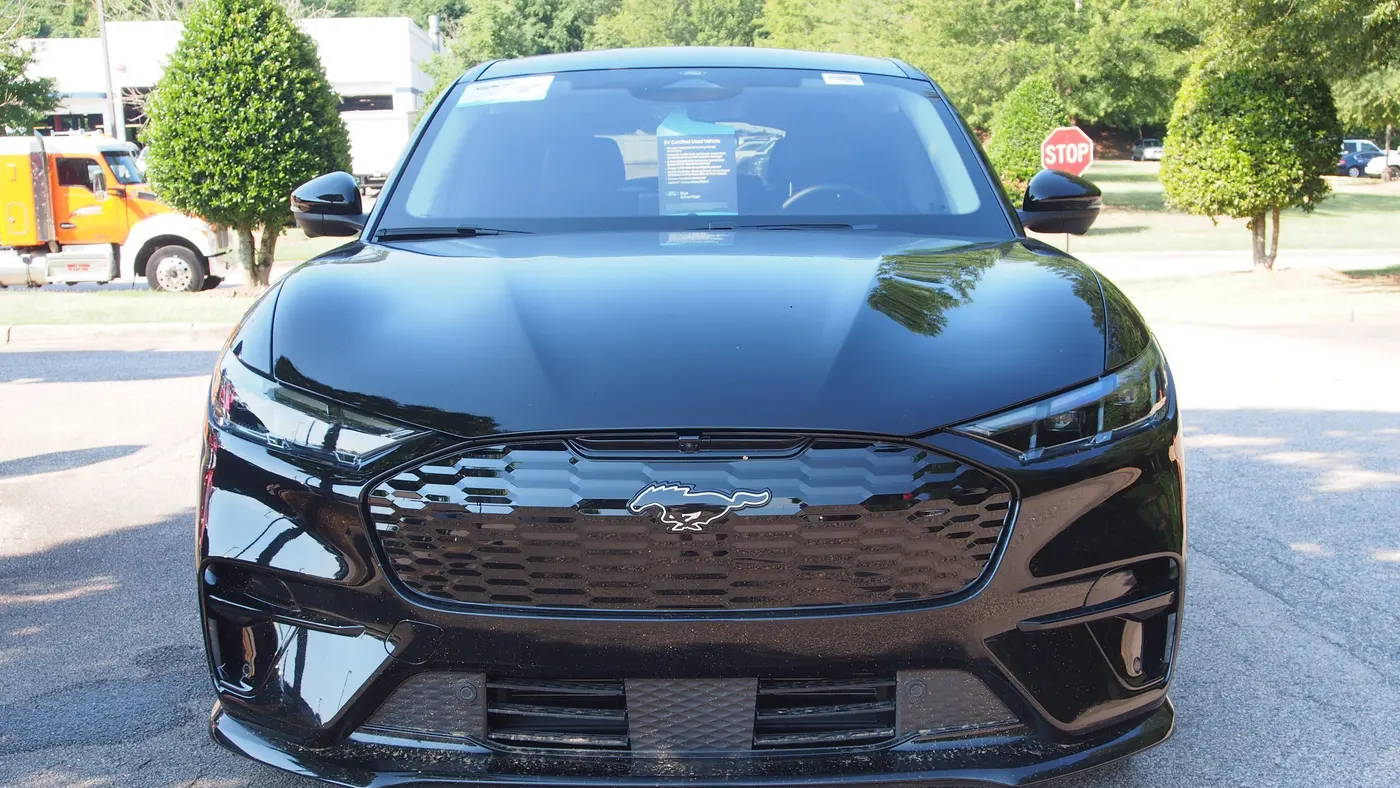 2025 Ford Mustang Mach-E Premium