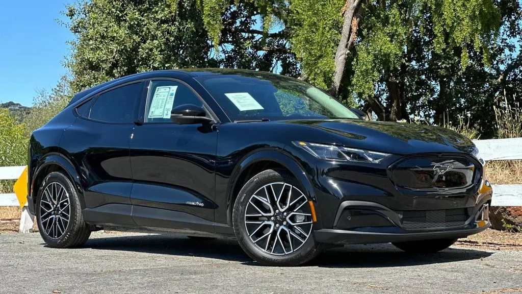 2025 Ford Mustang Mach-E Premium