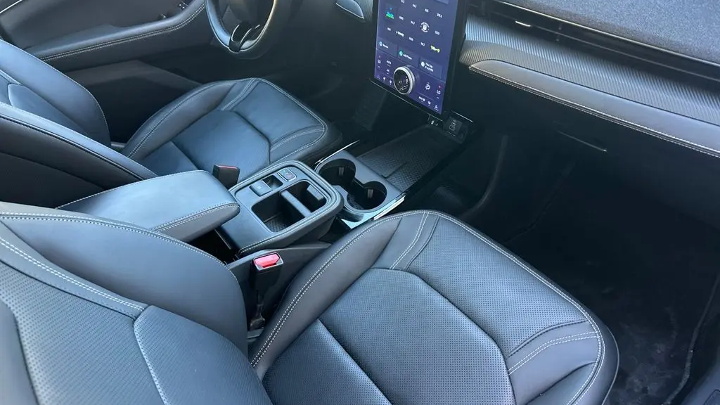 2025 Ford Mustang Mach-E Premium