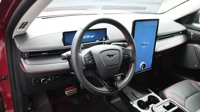 2025 Ford Mustang Mach-E Premium