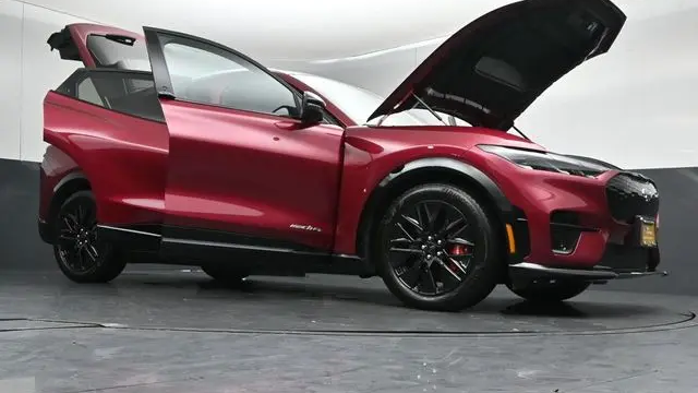 2025 Ford Mustang Mach-E Premium