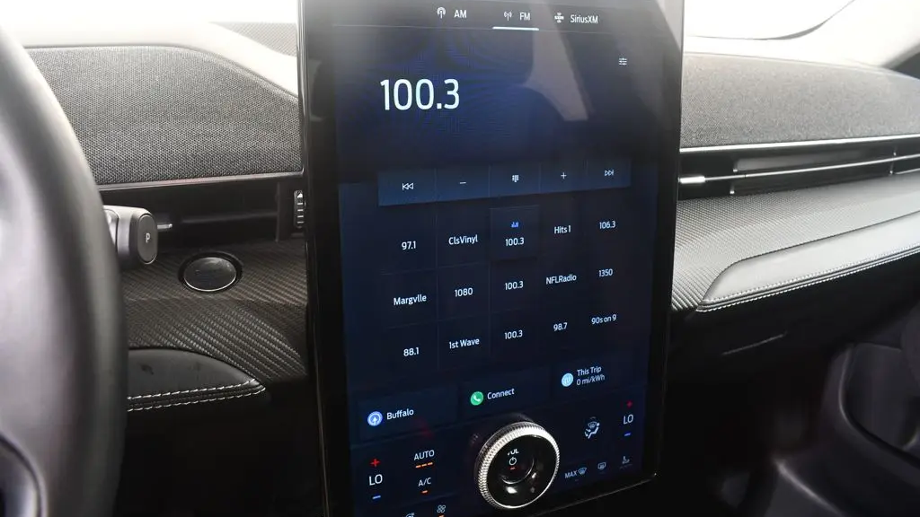 2025 Ford Mustang Mach-E Premium