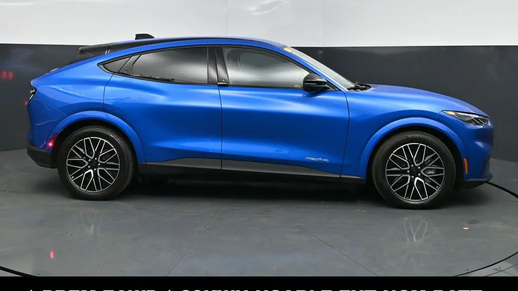 2025 Ford Mustang Mach-E Premium