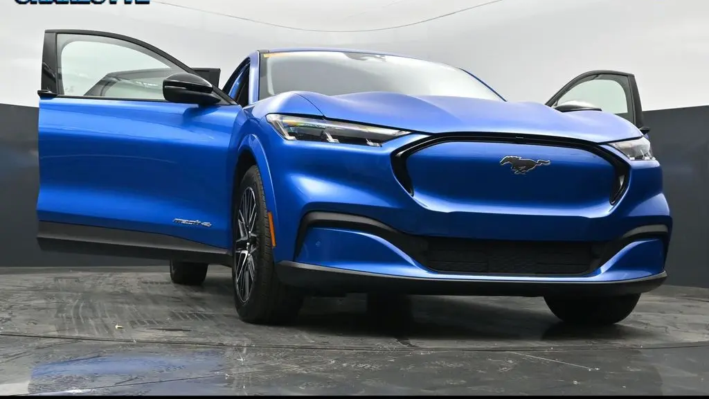 2025 Ford Mustang Mach-E Premium