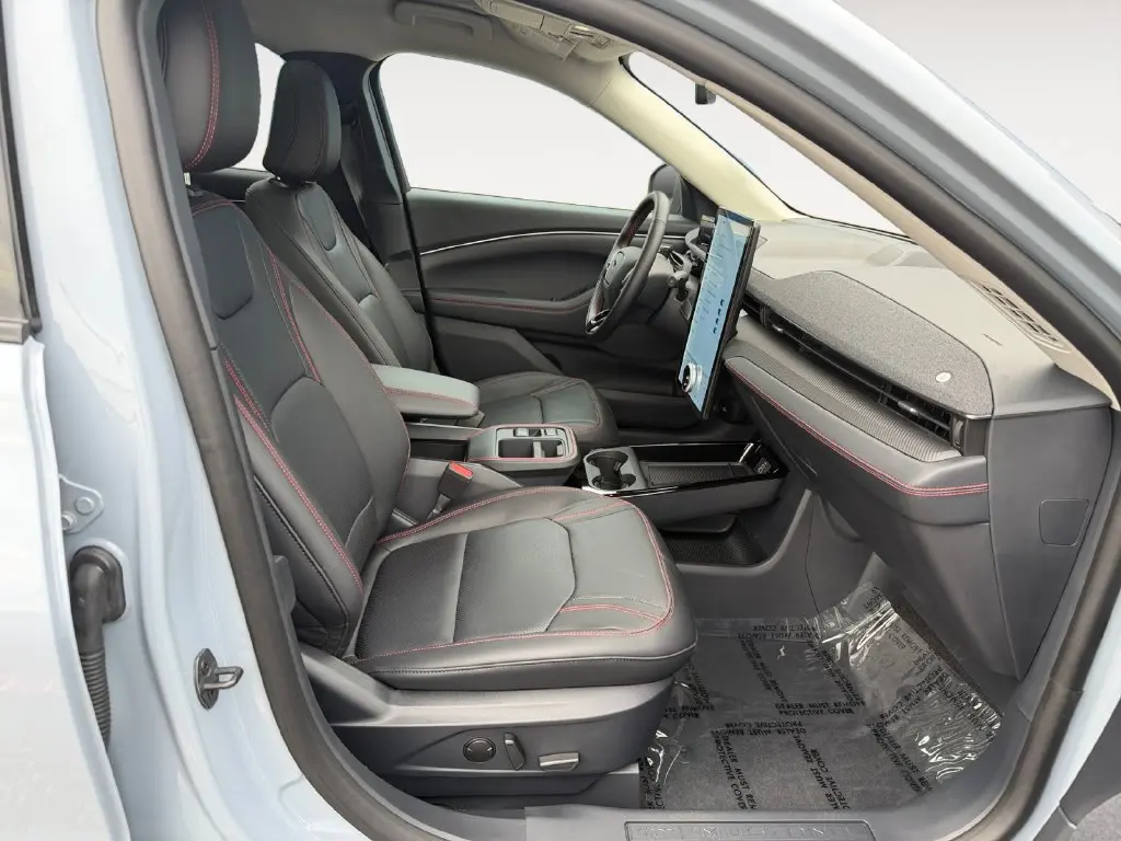 2025 Ford Mustang - $43,999
