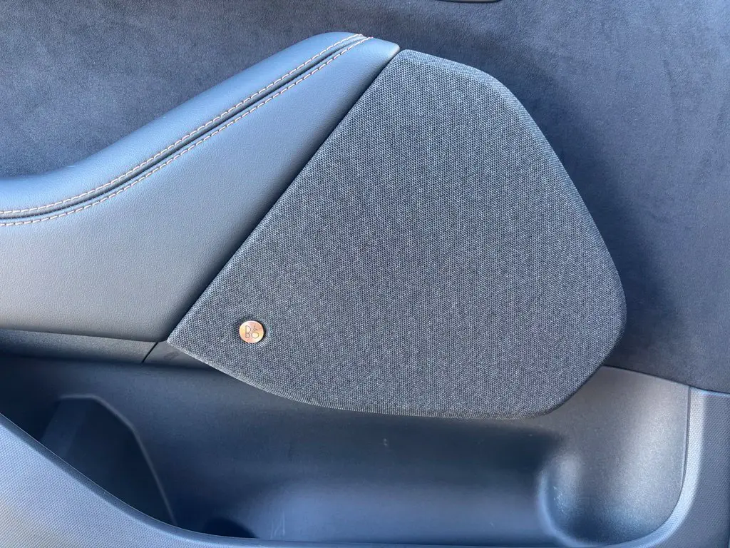 2023 Ford Mustang - $37,995