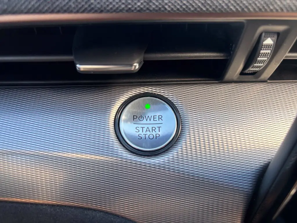 2023 Ford Mustang - $37,995