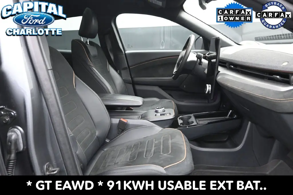 2023 Ford Mustang - $32,898