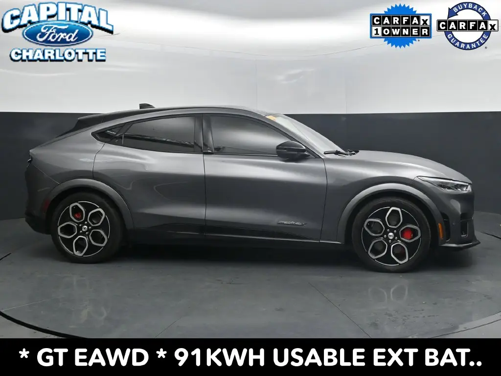 2023 Ford Mustang - $32,898