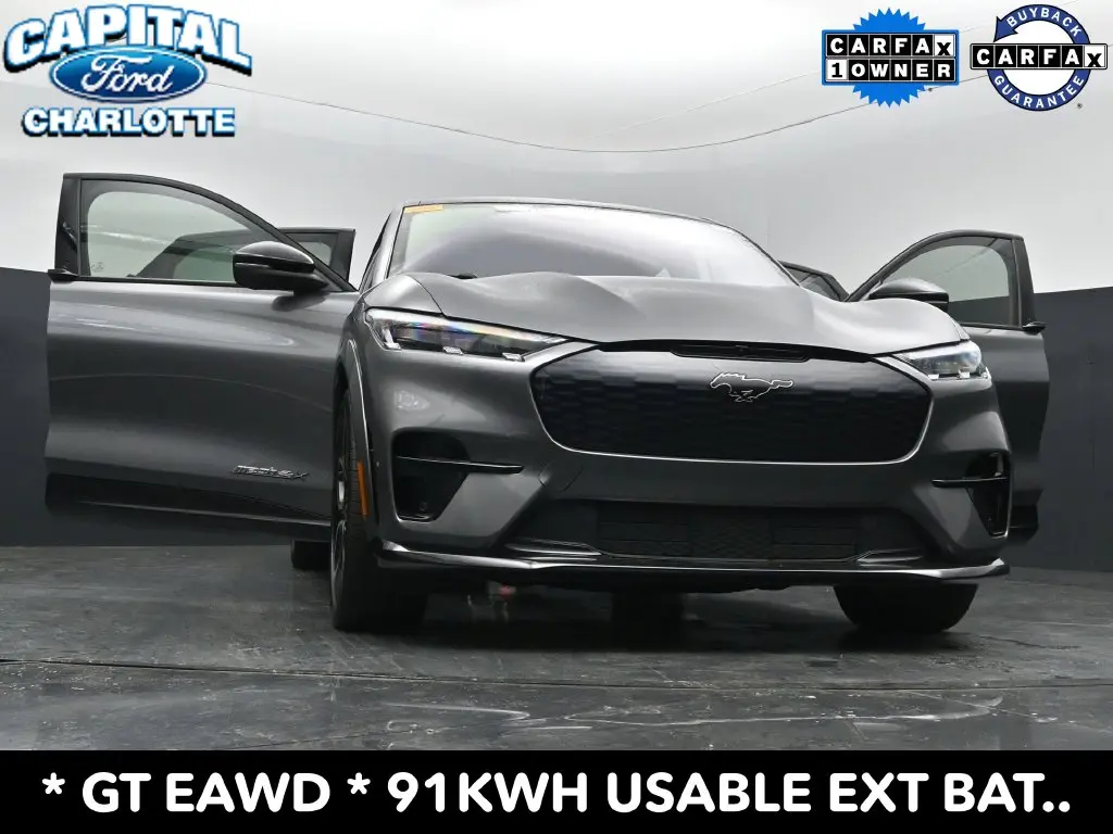 2023 Ford Mustang - $32,898