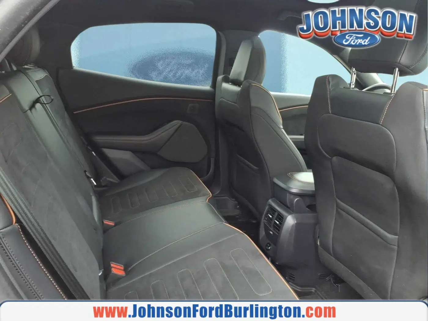 2023 Ford Mustang - $35,988