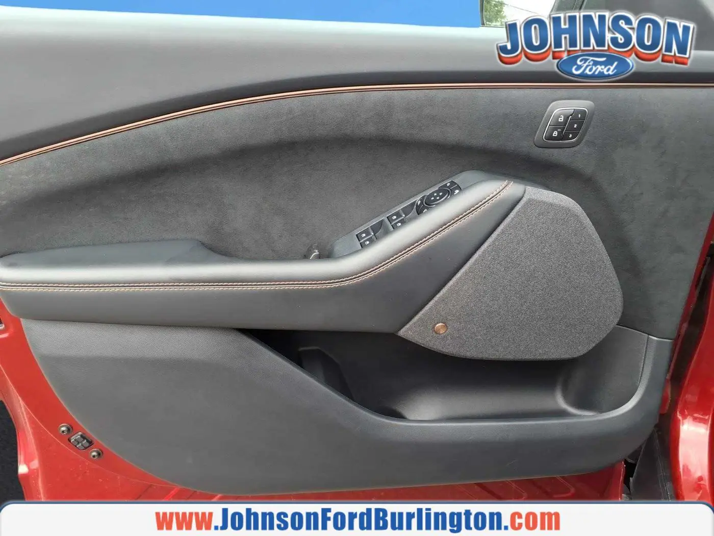 2023 Ford Mustang - $35,988