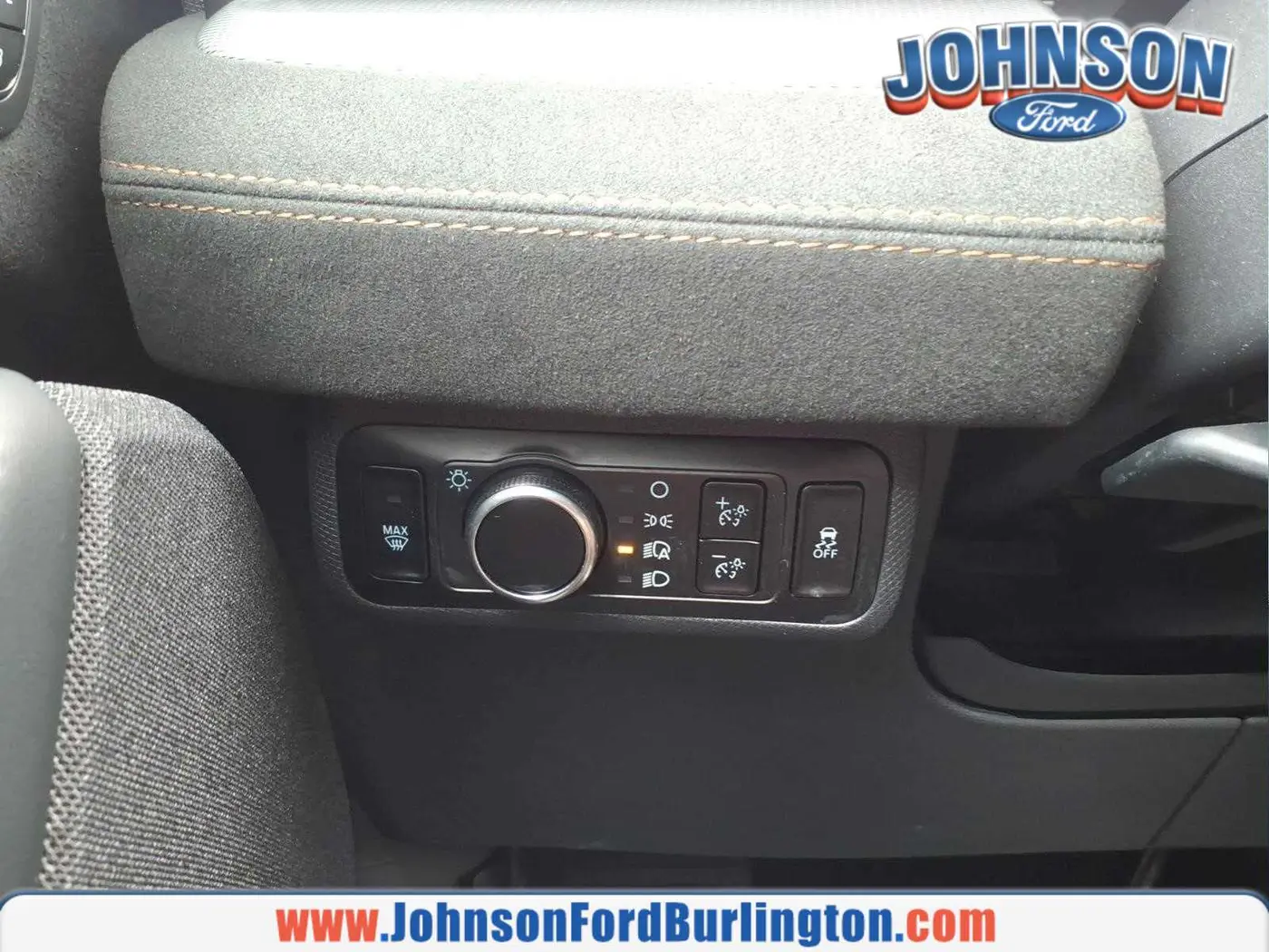 2023 Ford Mustang - $35,988