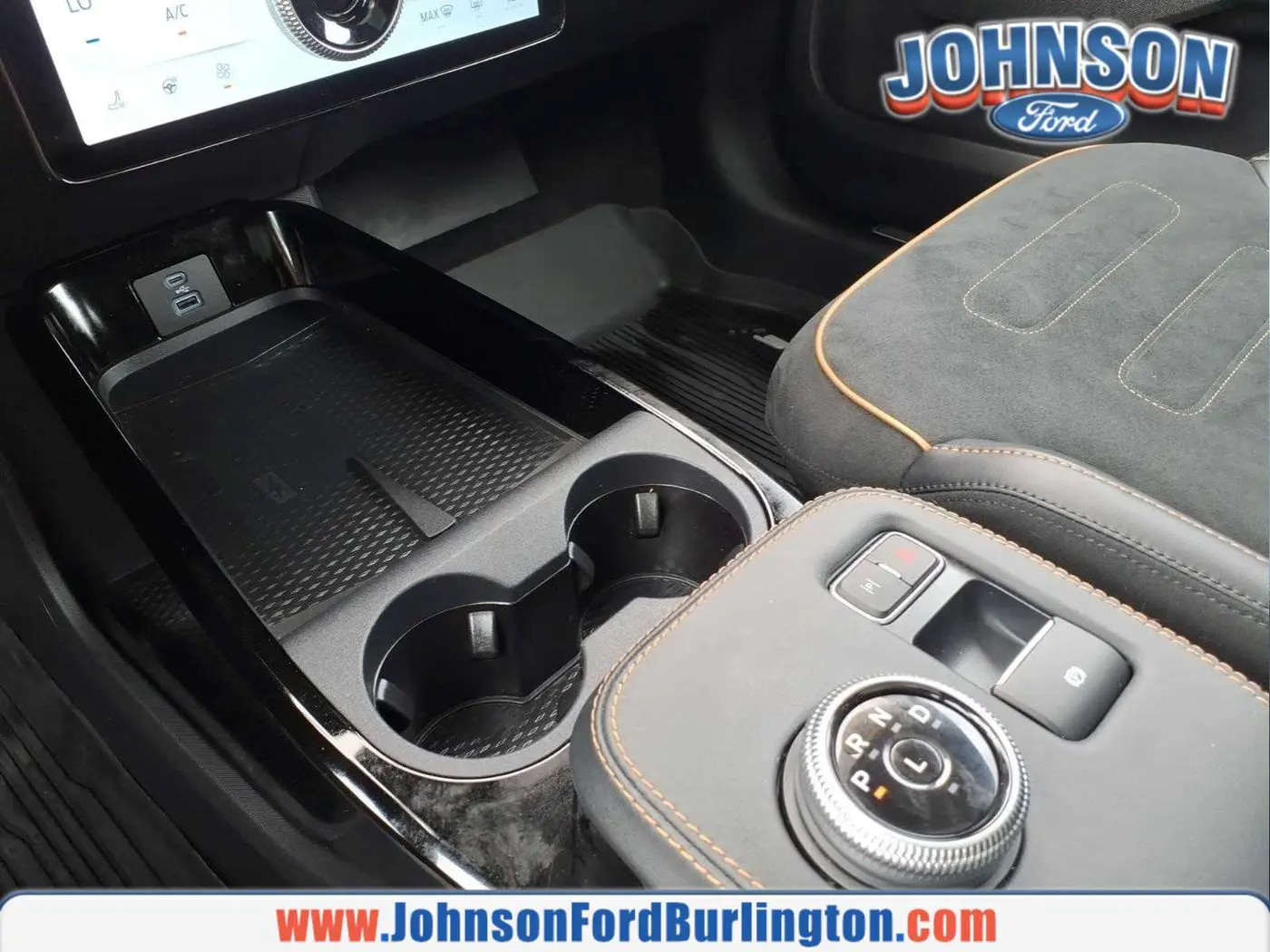 2023 Ford Mustang - $35,988