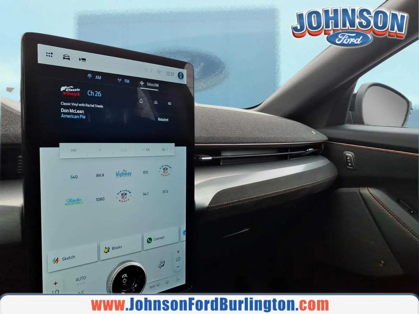 2023 Ford Mustang - $35,988