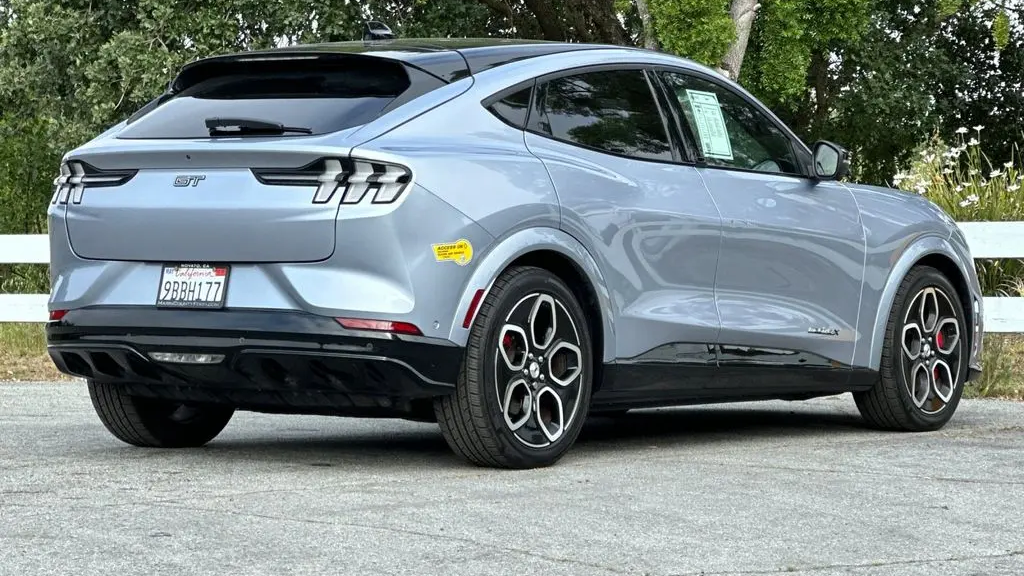 2022 Ford Mustang Mach-E GT