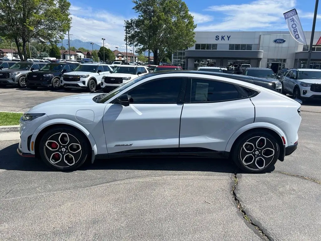 2023 Ford Mustang - $35,750