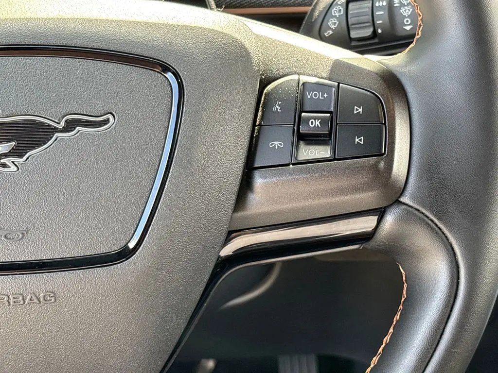 2023 Ford Mustang - $34,500