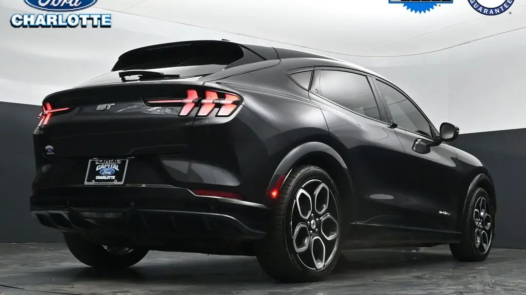 2022 Ford Mustang Mach-E GT