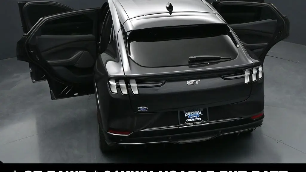 2022 Ford Mustang Mach-E GT