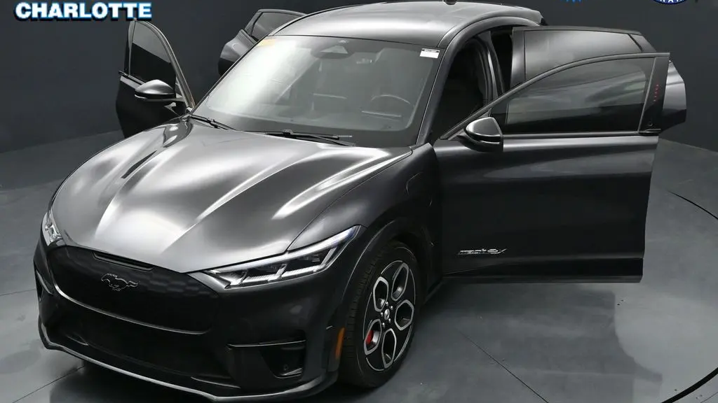 2022 Ford Mustang Mach-E GT