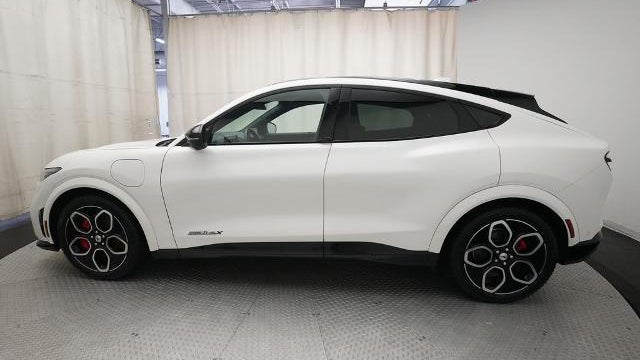 2021 Ford Mustang Mach-E GT