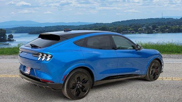 2025 Ford Mustang Mach-E GT