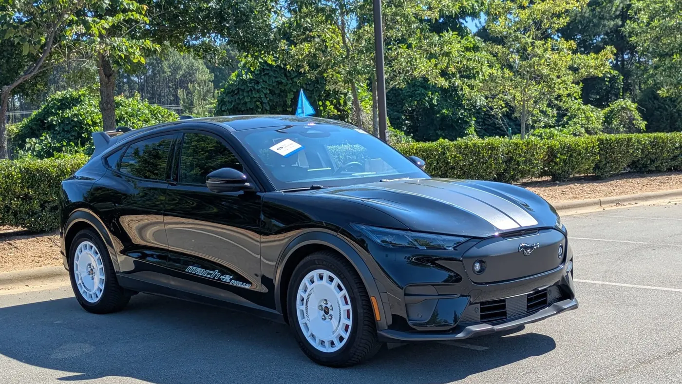 2025 Ford Mustang Mach-E GT