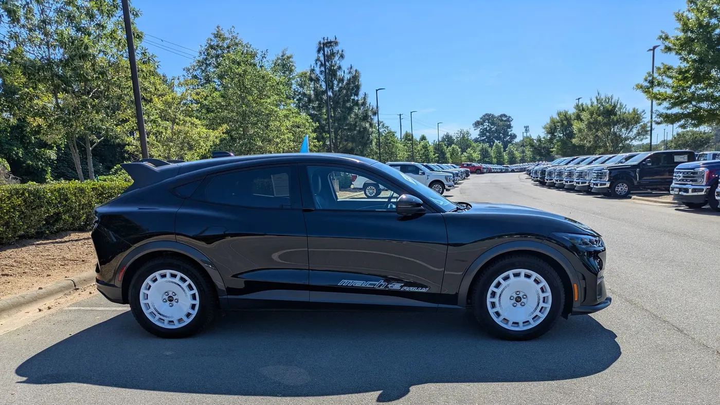 2025 Ford Mustang Mach-E GT