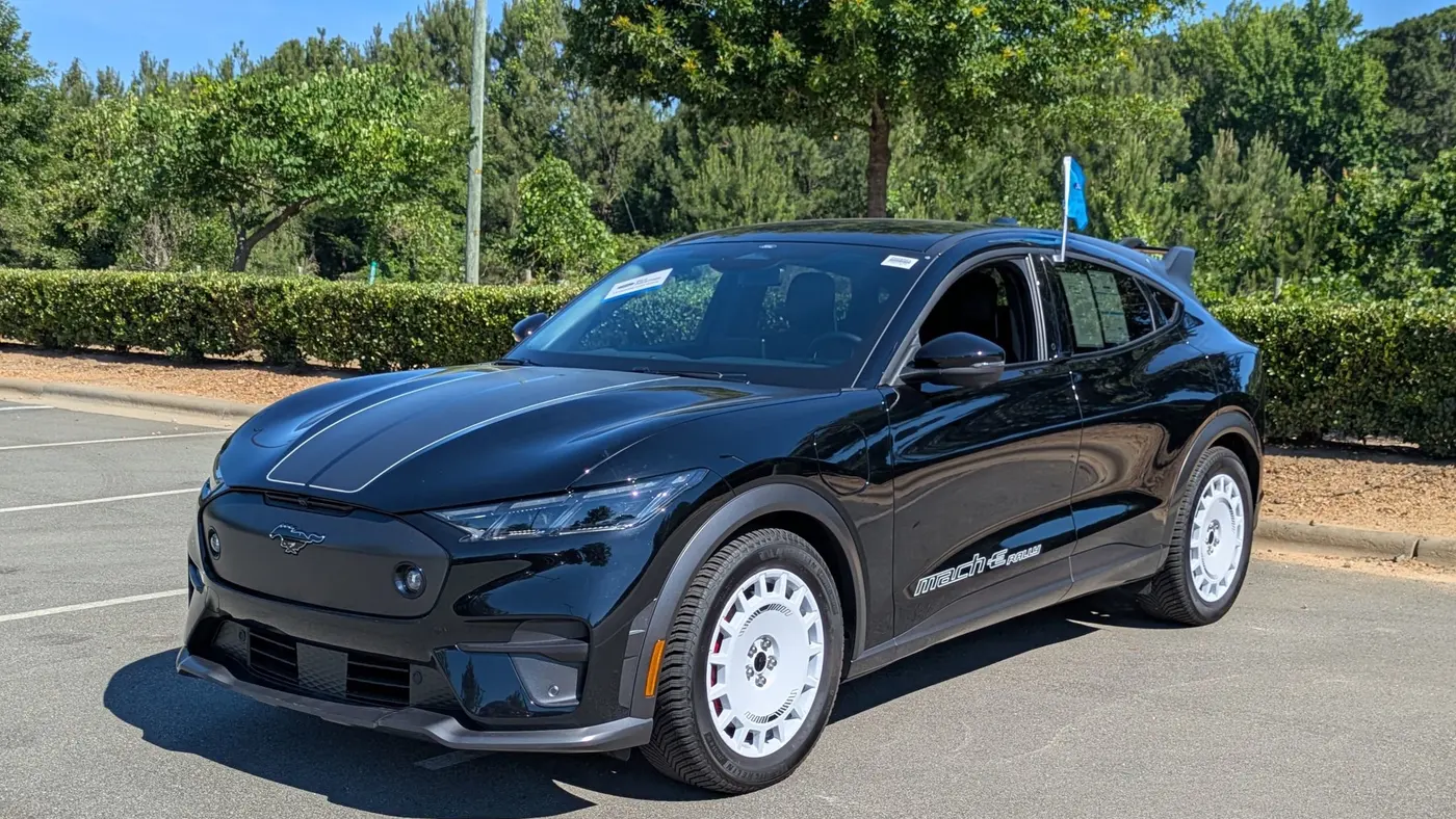 2025 Ford Mustang Mach-E GT