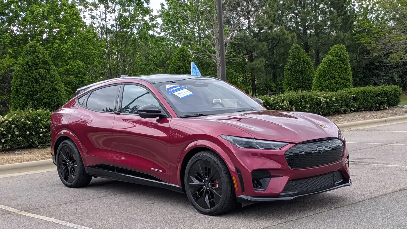 2025 Ford Mustang Mach-E GT
