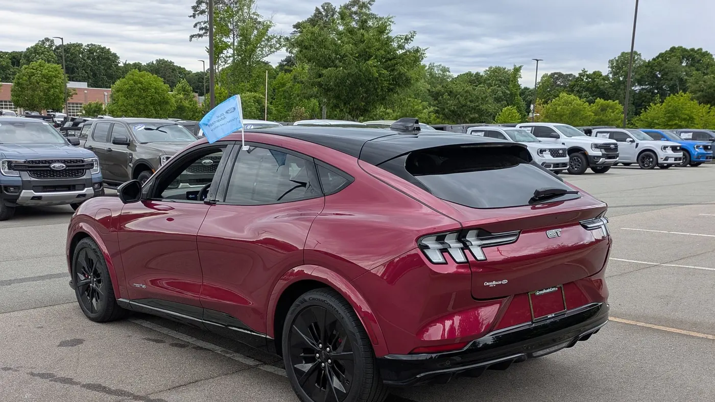 2025 Ford Mustang Mach-E GT