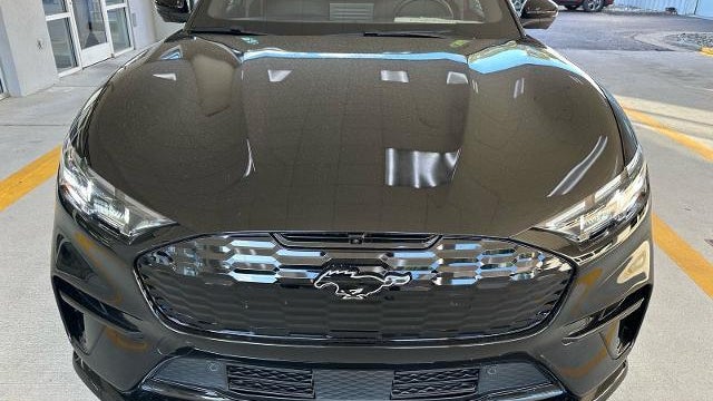 2025 Ford Mustang Mach-E GT