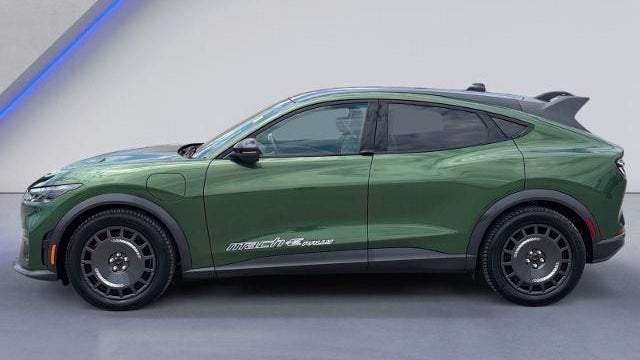 2025 Ford Mustang Mach-E GT
