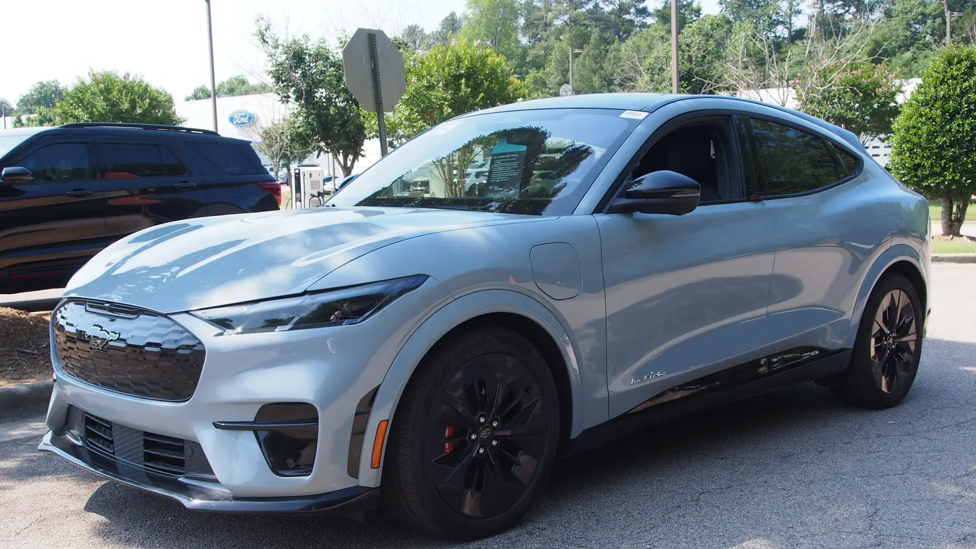 2025 Ford Mustang Mach-E GT