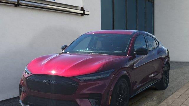 2025 Ford Mustang Mach-E GT