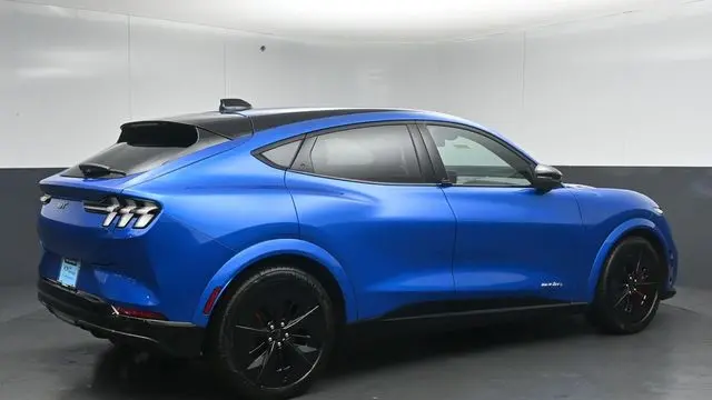 2025 Ford Mustang Mach-E GT