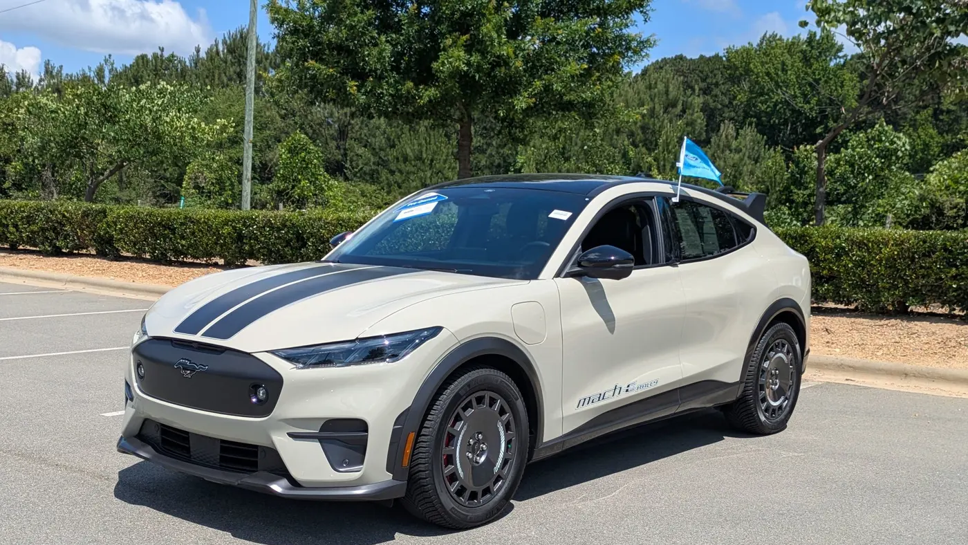2025 Ford Mustang Mach-E GT