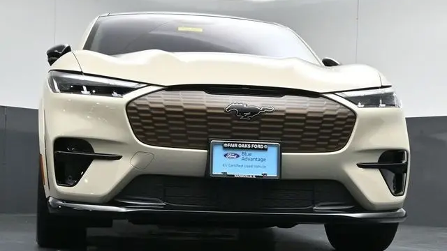 2025 Ford Mustang Mach-E GT