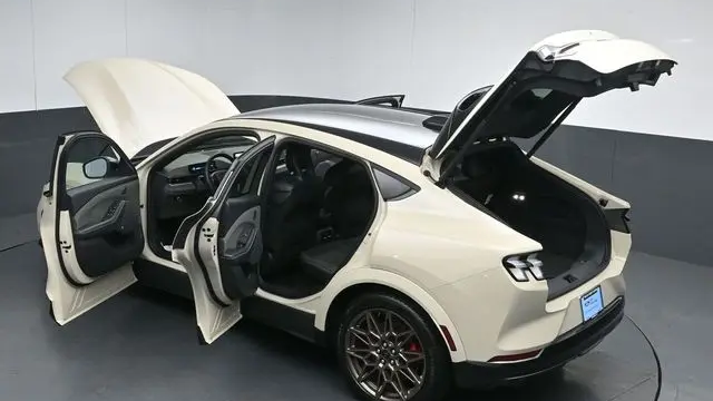2025 Ford Mustang Mach-E GT