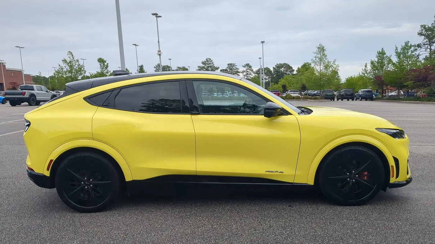 2025 Ford Mustang Mach-E GT
