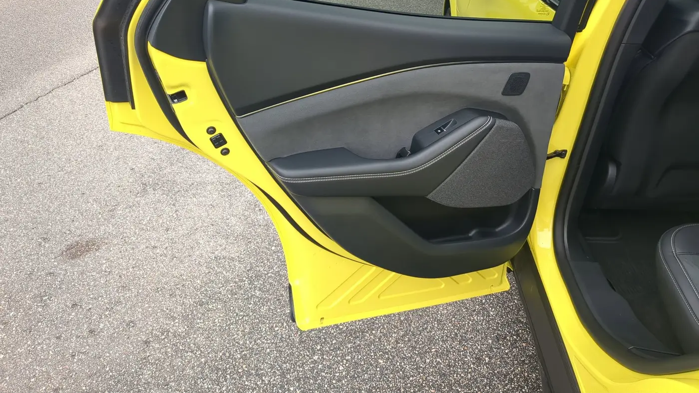2025 Ford Mustang Mach-E GT