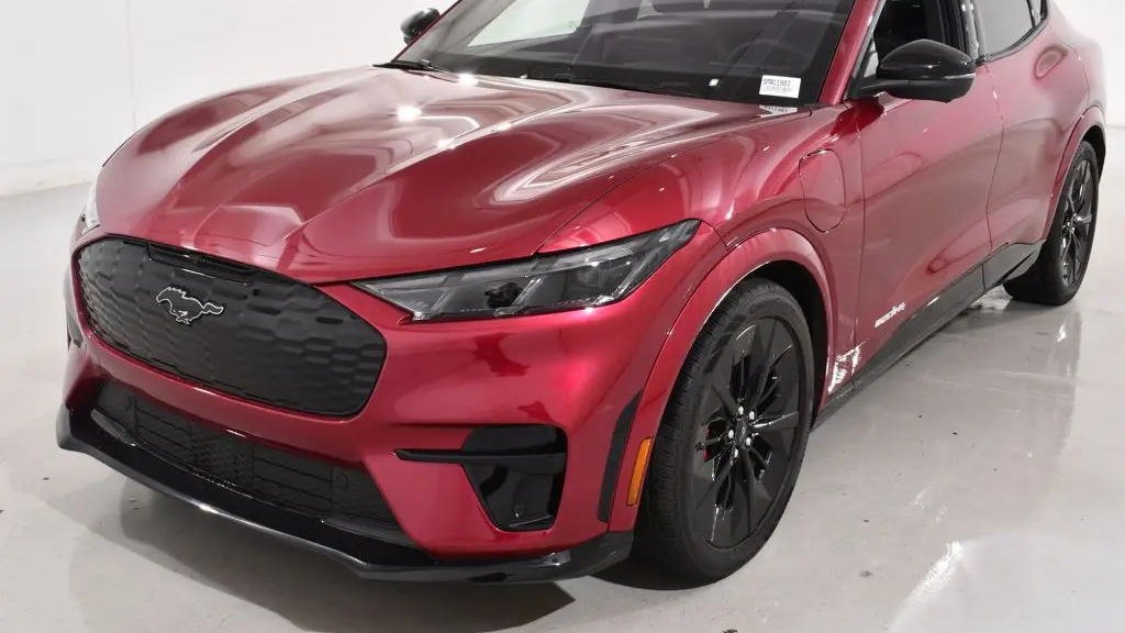 2025 Ford Mustang Mach-E GT