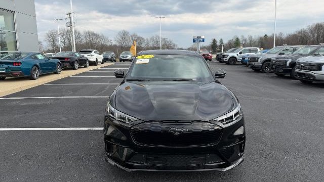 2025 Ford Mustang Mach-E GT
