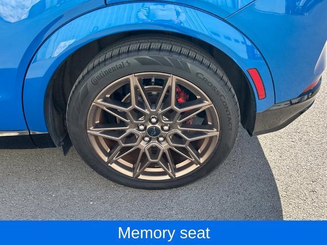 2025 Ford Mustang - $43,500